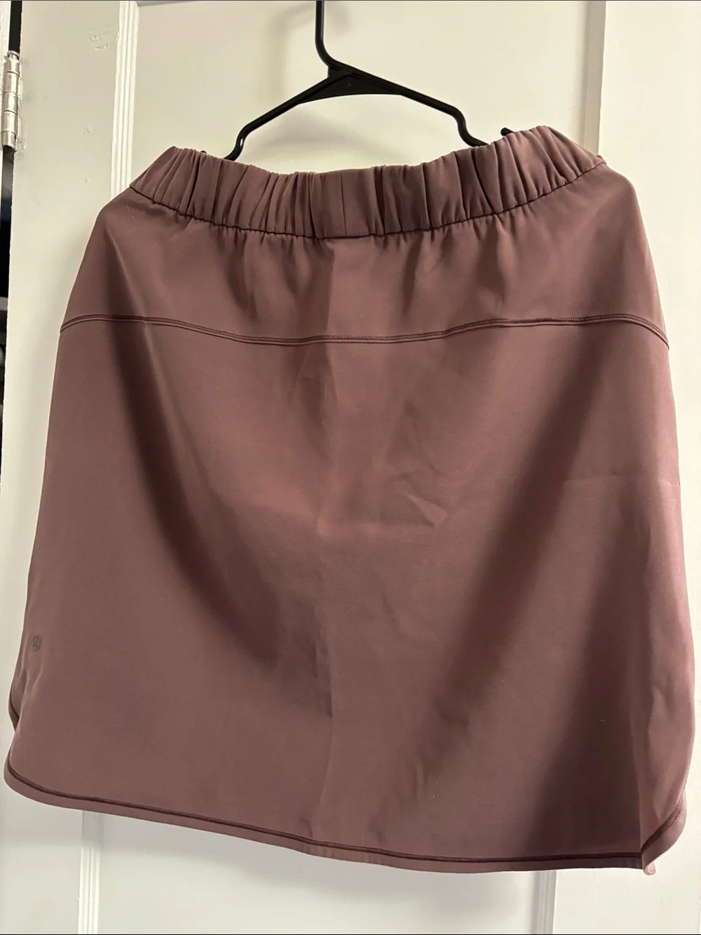 Lululemon On The Fly Skirt *Woven Cherry Cola size 10